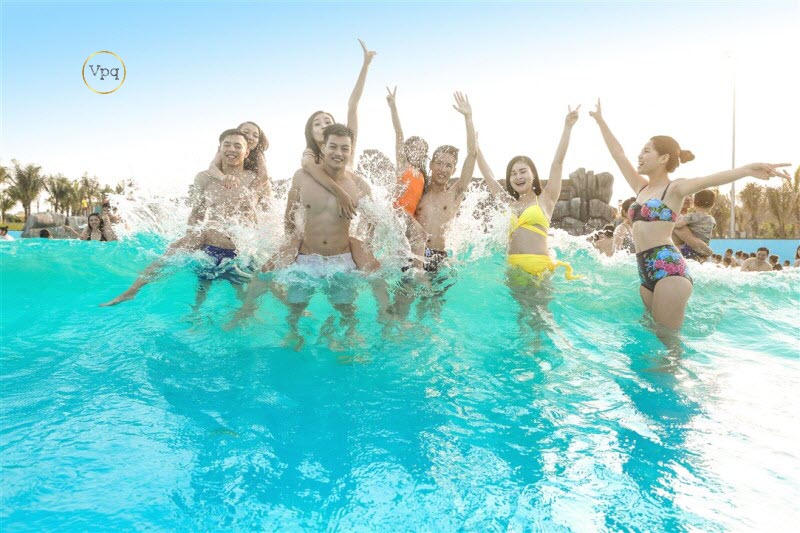 Typhoon Water Park
