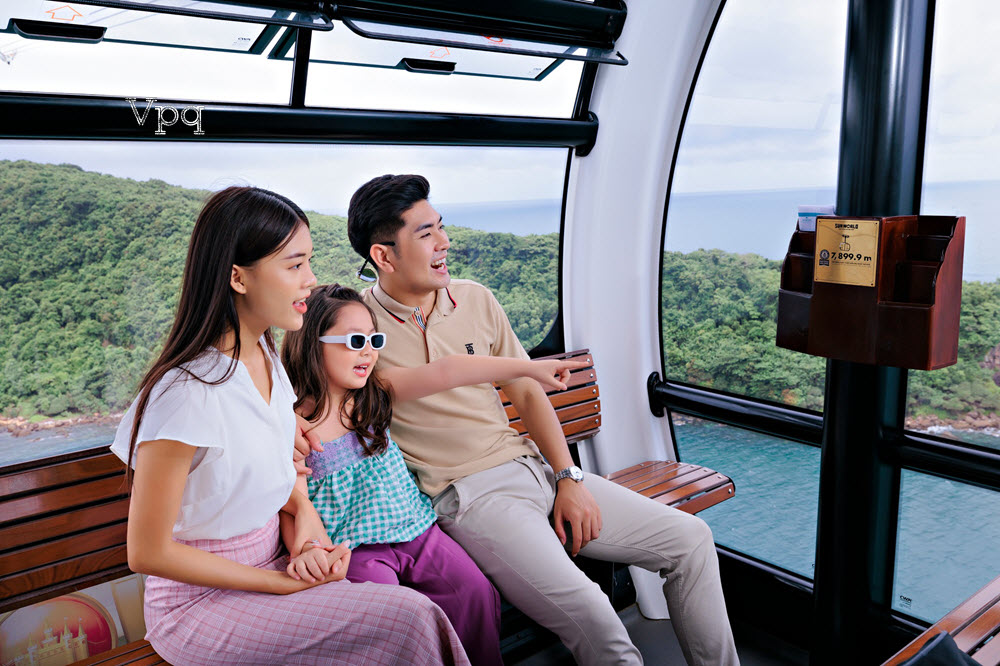 Cáp treo Hòn Thơm là tuyến cáp treo 3 dây vượt biển dài nhất thế giới 7,899.9m