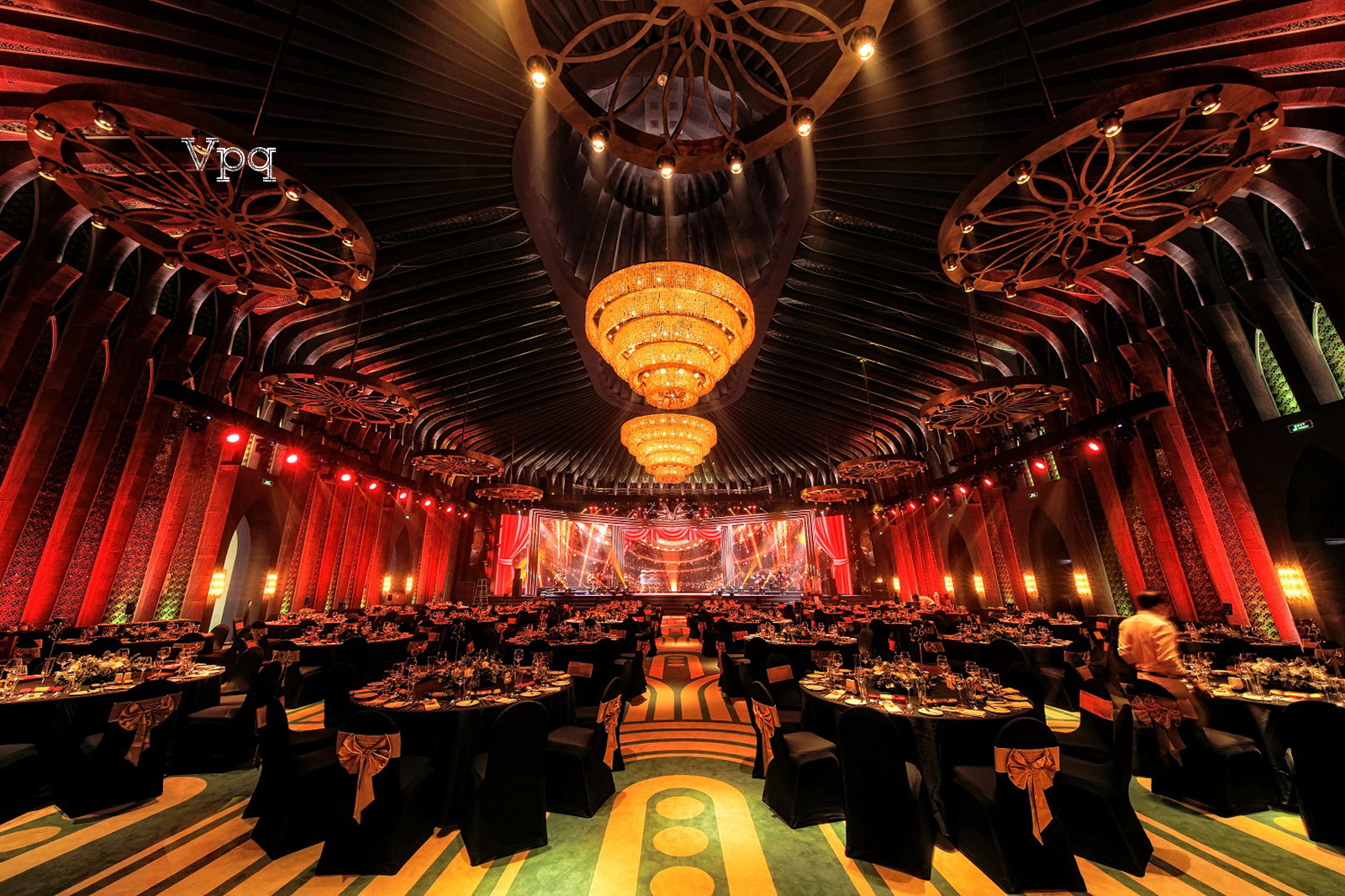 Si&ecirc;u Ballroom 1.000 chỗ ngồi tại Sun Signature Gallery