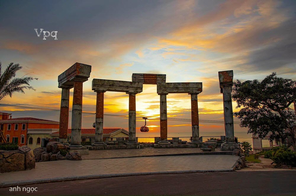 Check in tại T&agrave;n t&iacute;ch Pompeii đậm chất trung cổ