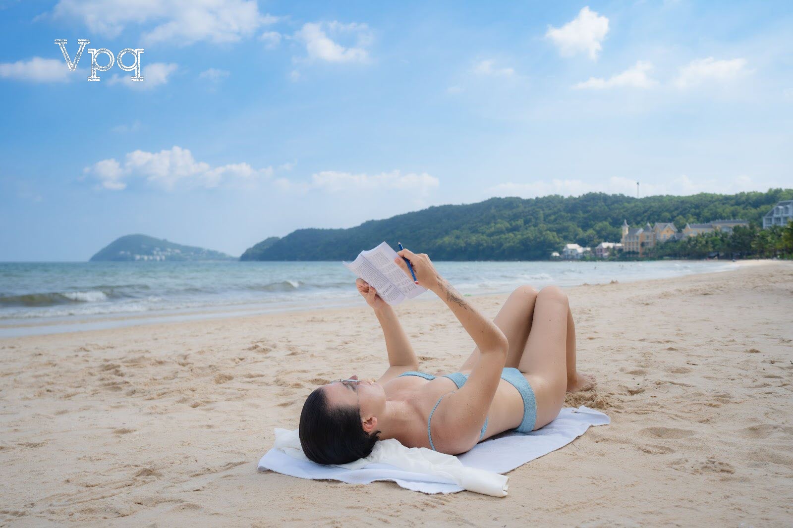 Phú Quốc - Hòn đảo nhiệt đới xinh đẹp khiến du khách say mê với biển xanh, cát trắng, nắng vàng