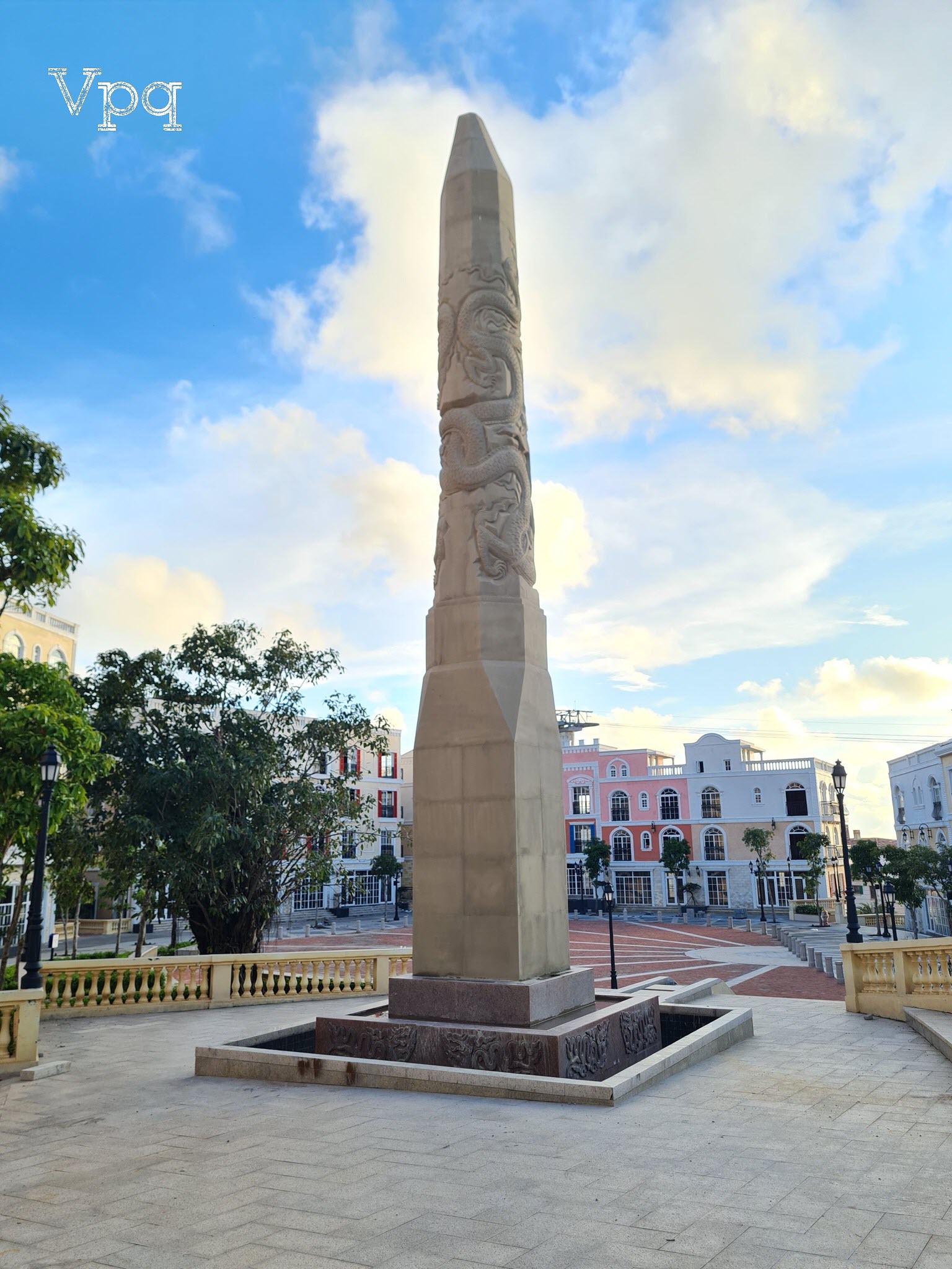Obelisk của thị trấn Ho&agrave;ng H&ocirc;n Ph&uacute; Quốc