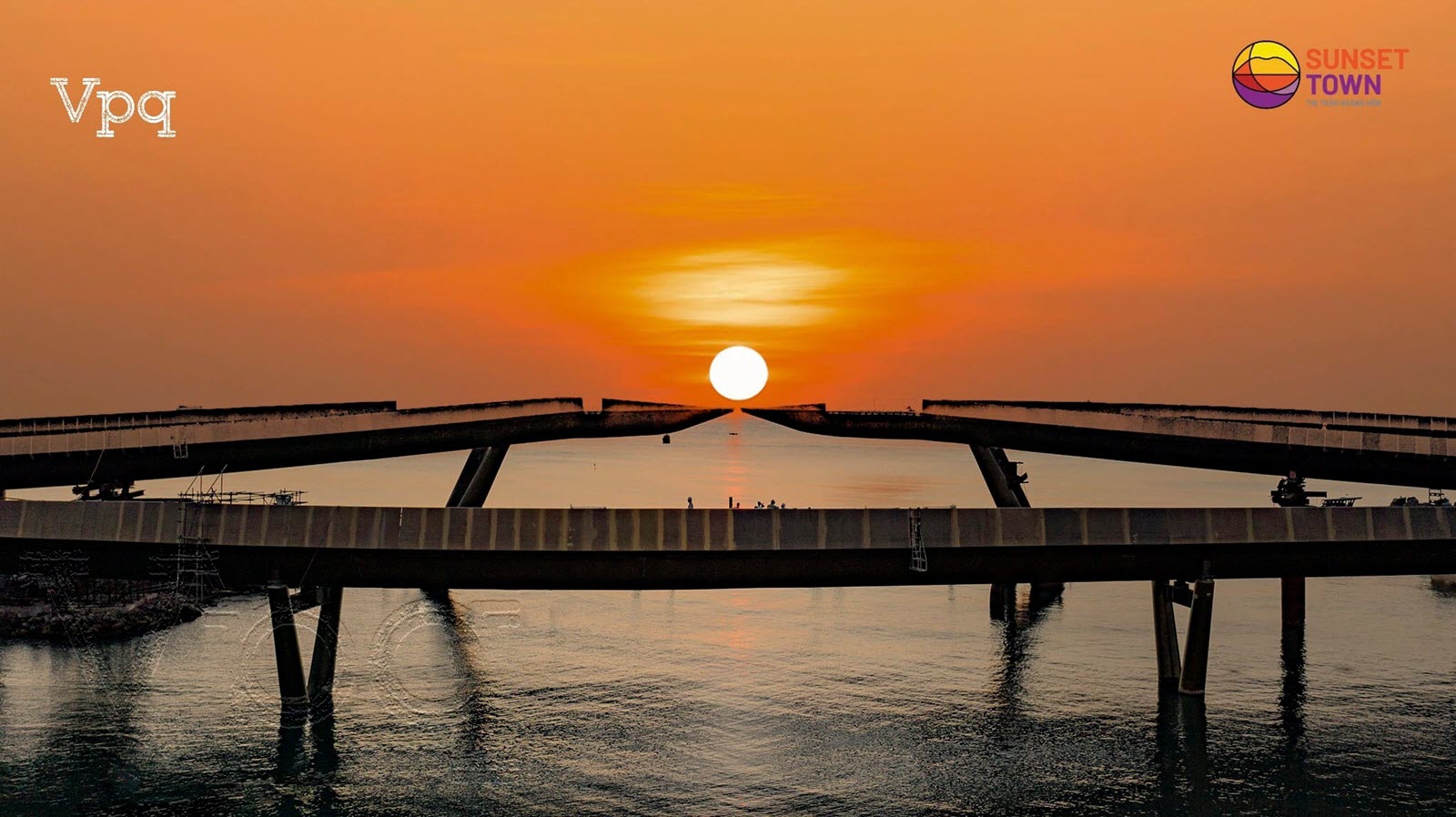 Check in công trình biểu tượng Cầu Hôn Kiss Bridge Phú Quốc