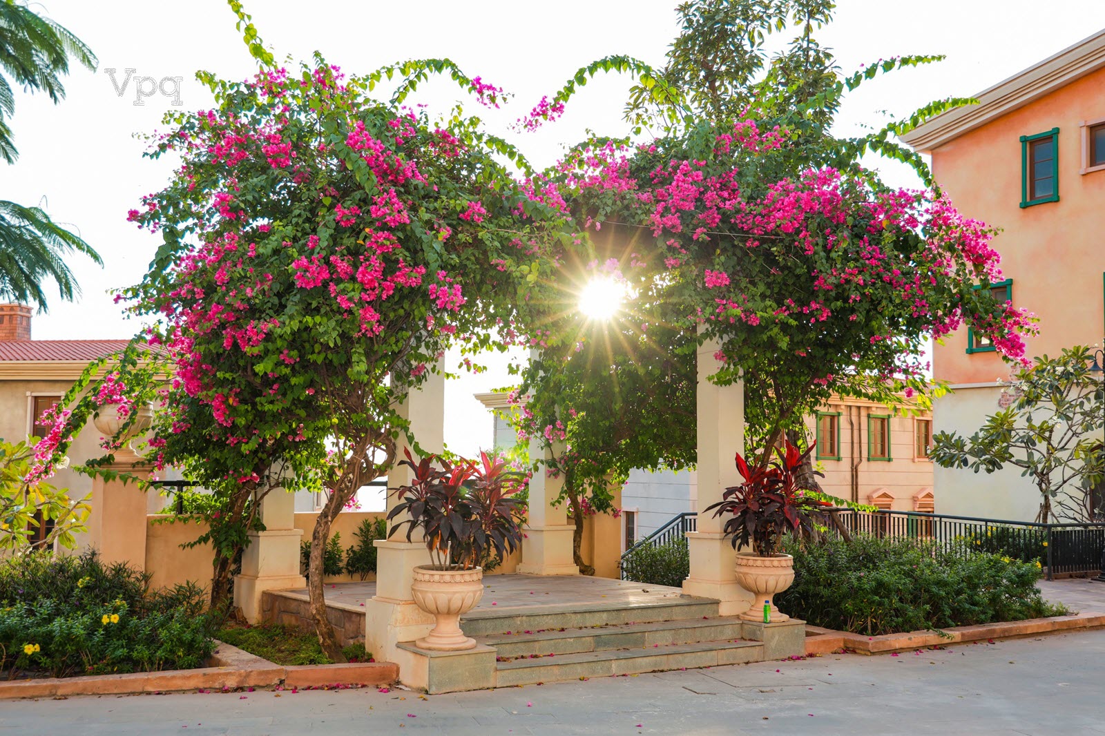 Đến với Sunset Town Phú Quốc sẽ khiến bạn mê mẩn quên lối về