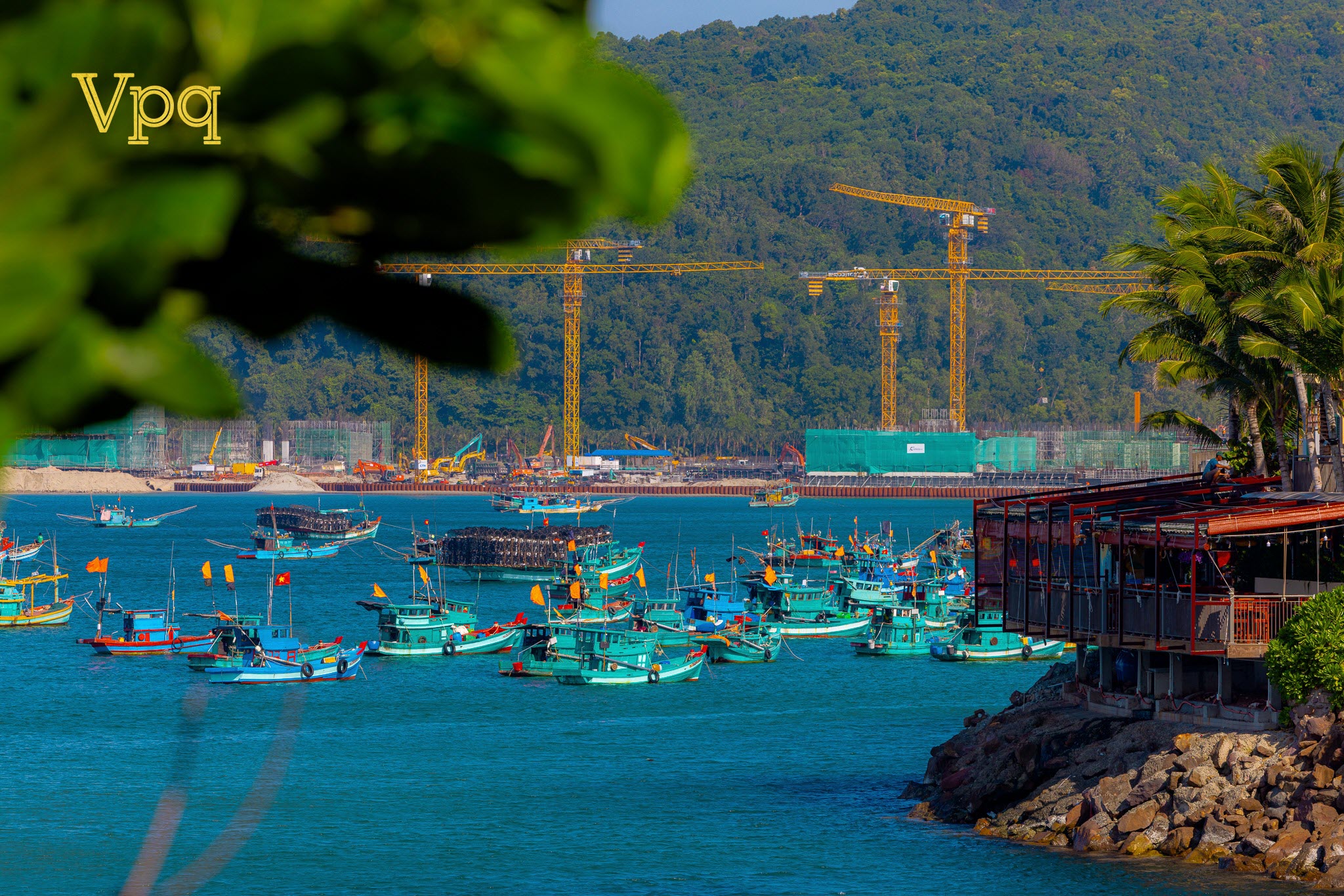 Công trường trung tâm hội nghị APEC 2027 Phú Quốc tháng 12/2025