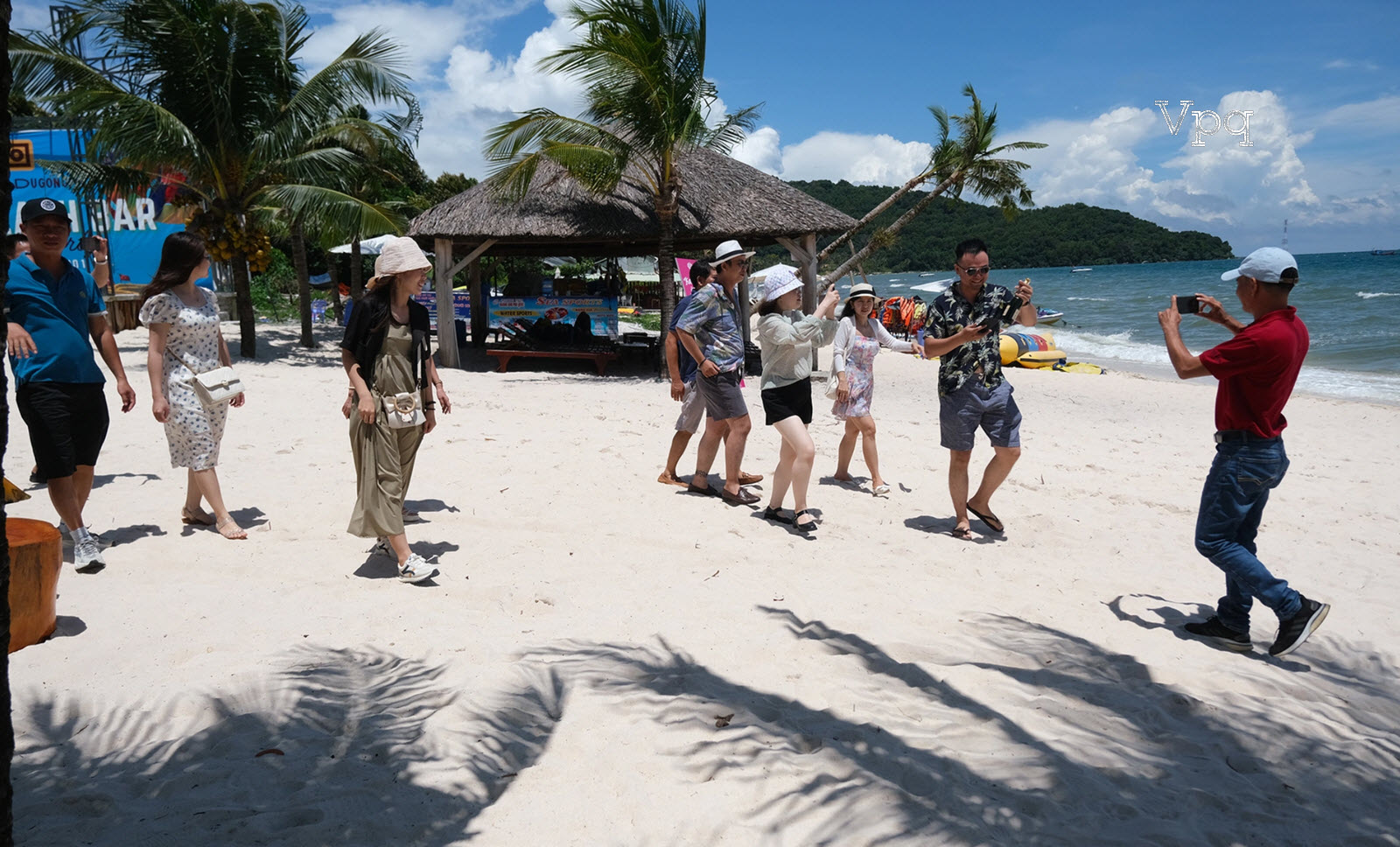 B&atilde;i Sao hiện đang l&agrave; điểm đến h&agrave;ng đầu của kh&aacute;ch đo&agrave;n v&agrave; kh&aacute;ch tour