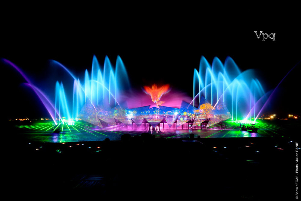 Show diễn The Wings Of Times, Singapore - ECA2
