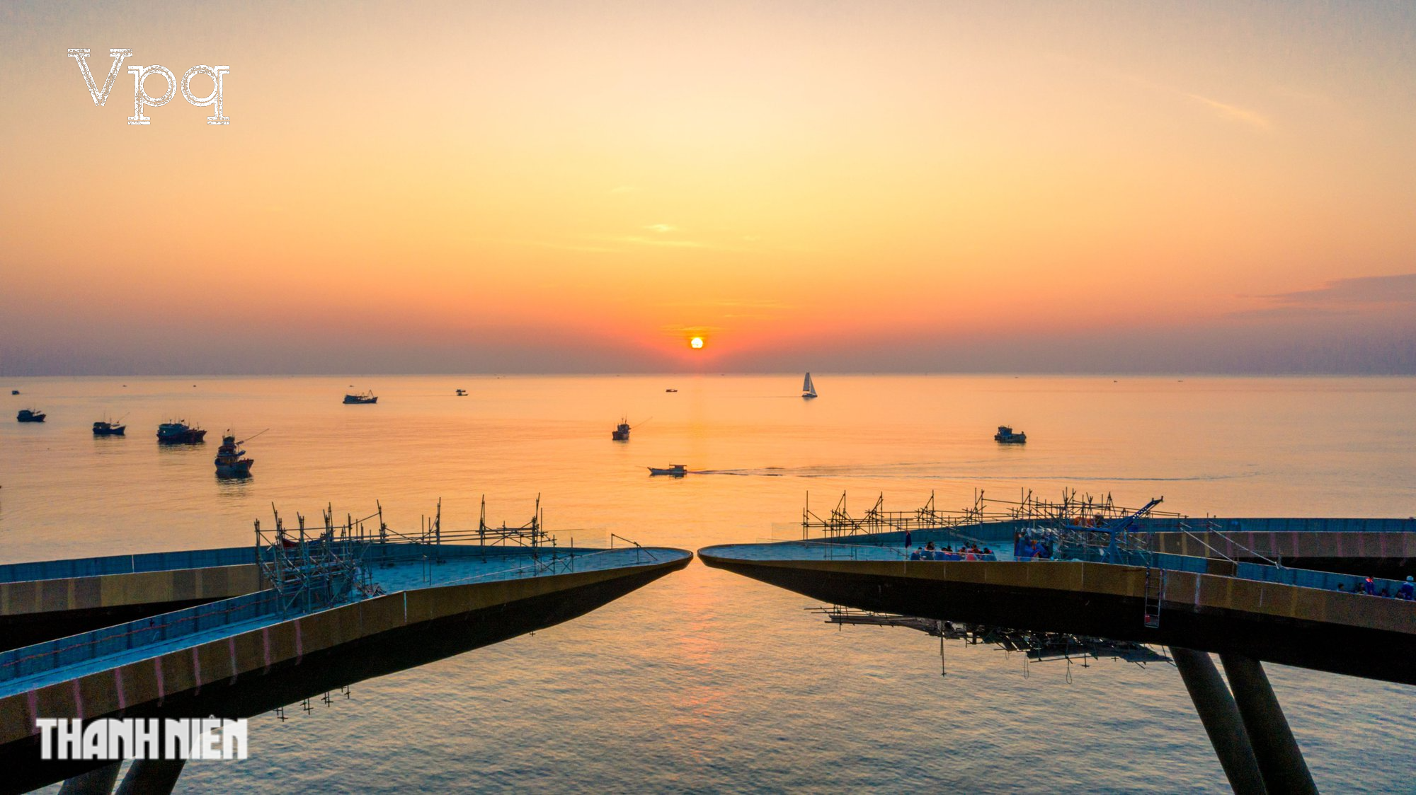 Hoàng Hôn Sunset Town Phú Quốc - ảnh 5