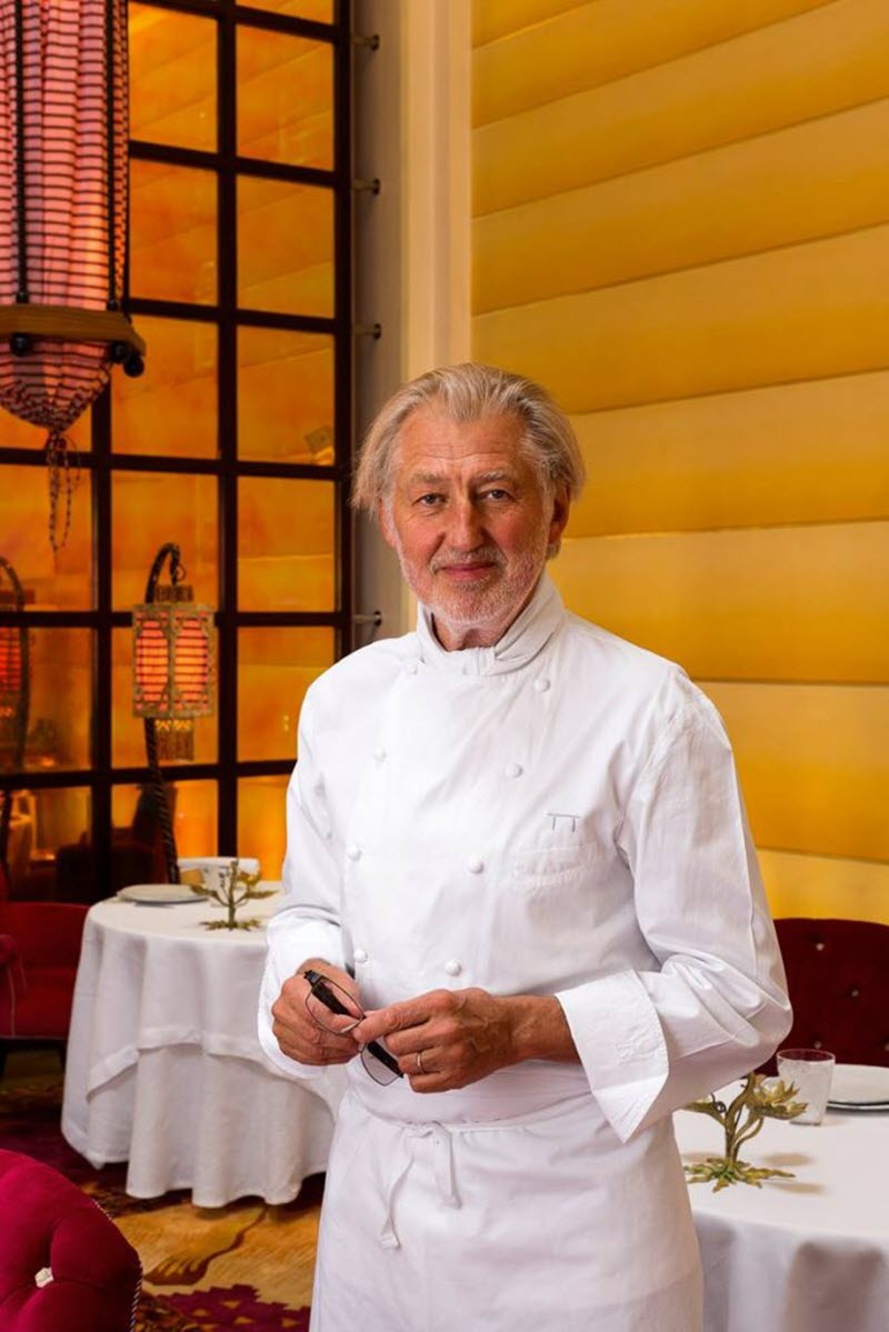 Đầu bếp 3 sao Michelin Pierre Gagnaire tại nh&agrave; h&agrave;ng La Maison 1888