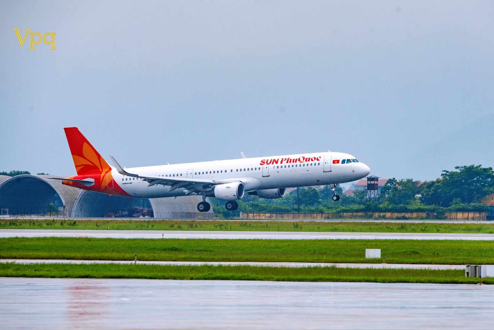 Máy bay Sun PhuQuoc Airways