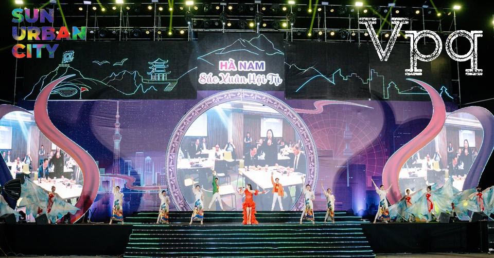 Đ&ecirc;m ca nhạc tr&igrave;nh diễn "Sắc xu&acirc;n hội tụ" tại Sun H&agrave; Nam