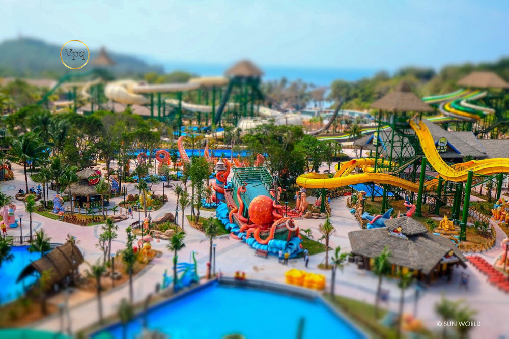 Aquatopia - Công viên nước hàng đầu châu Á