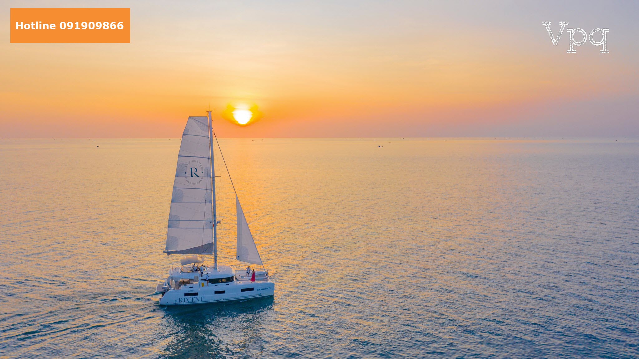 Thị trấn Ho&agrave;ng H&ocirc;n Sunset Town đang chờ bạn gh&eacute; tới