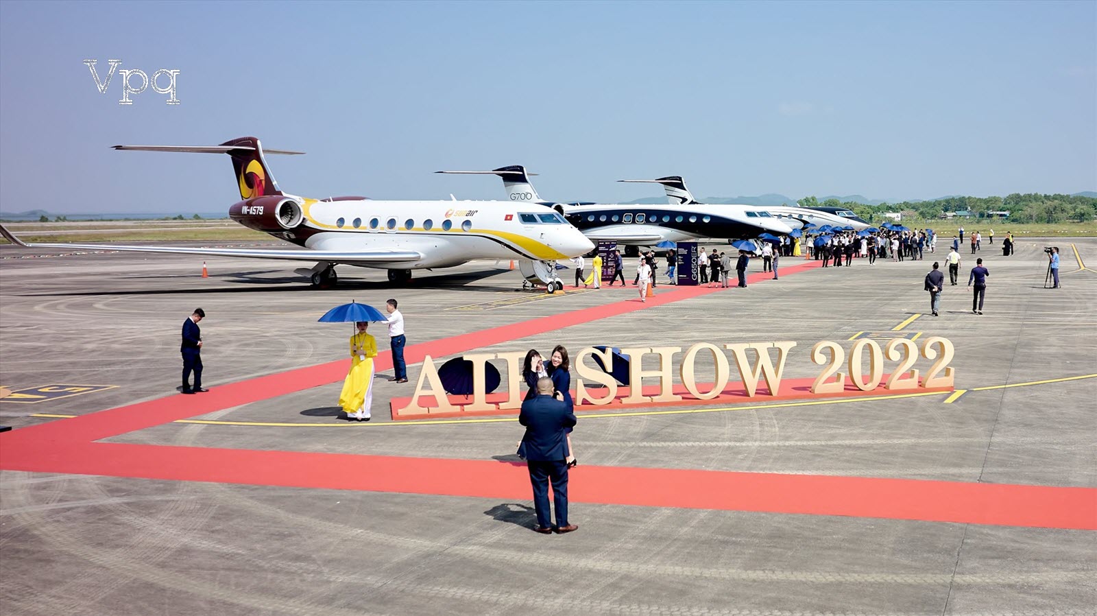H&igrave;nh ảnh Air Show 2022 diễn ra tại cảng h&agrave;ng kh&ocirc;ng quốc tế V&acirc;n Đồn