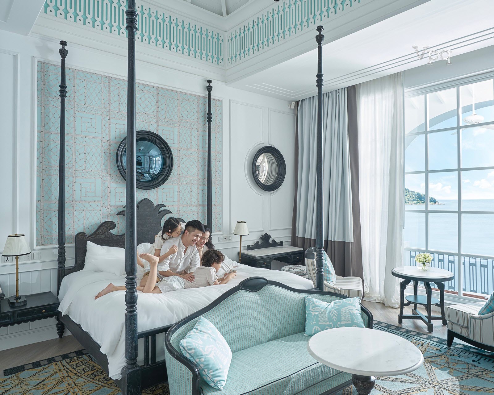 Kh&ocirc;ng gian ph&iacute;a trong ph&ograve;ng nghỉ JW Marriot Phu Quoc Resort