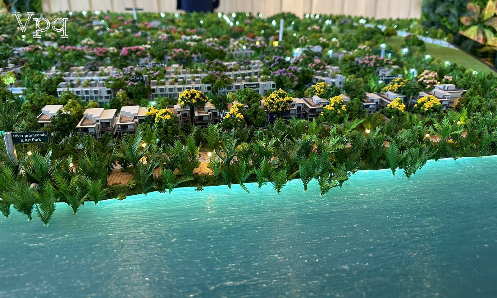 Cận cảnh các căn biệt thự mặt sông Eco Village Saigon River