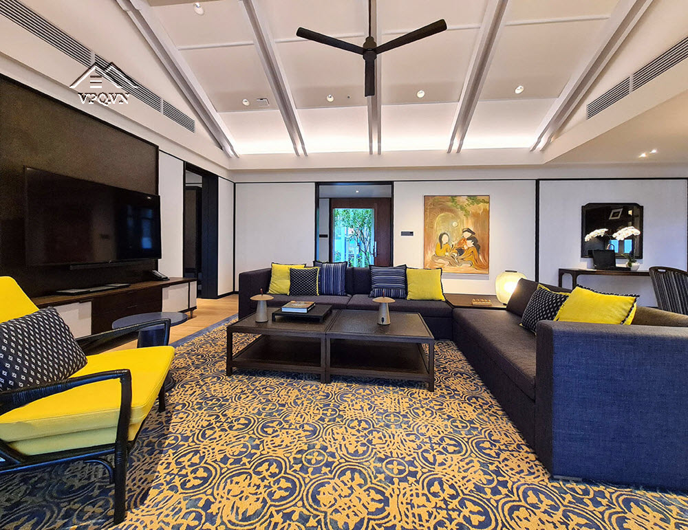 Nội thất biệt thự Park Hyatt với 2 tone m&agrave;u chủ đạo: V&agrave;ng, n&acirc;u