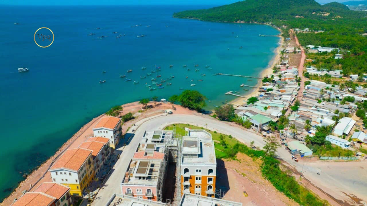 Block Shophouse The Center M219-M223 nhìn từ trên cao