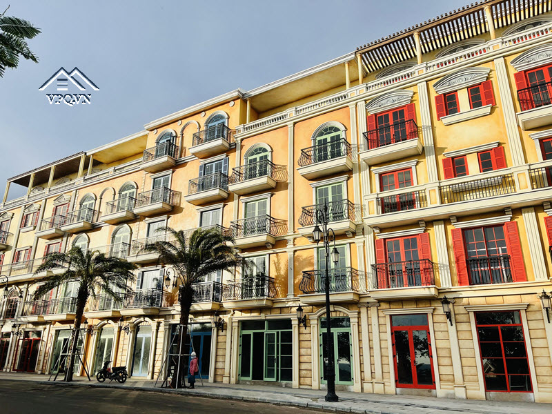 Shophouse The Center đ&atilde; được CĐT ho&agrave;n thiện sẵn s&agrave;ng đ&oacute;n chủ sở hữu